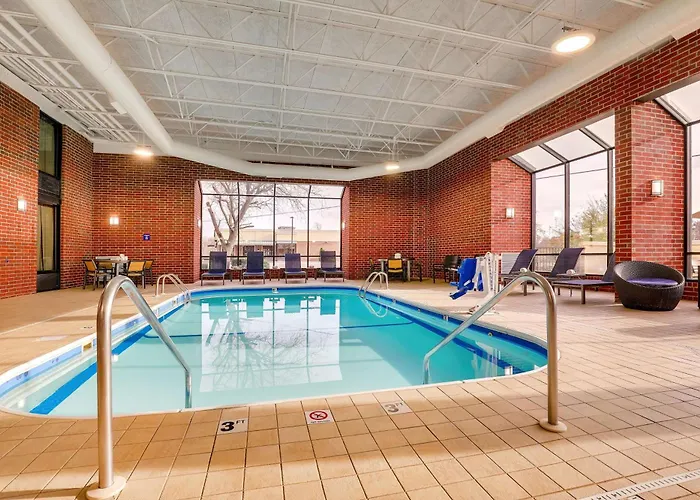 Drury & Hotel 3*