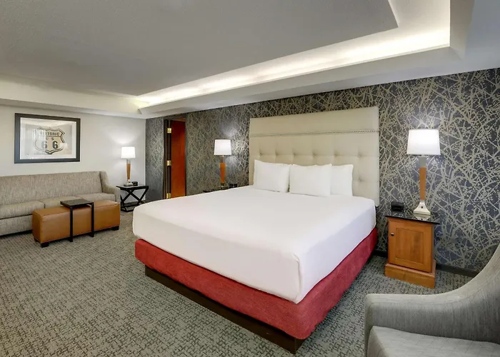 Hotel Drury &