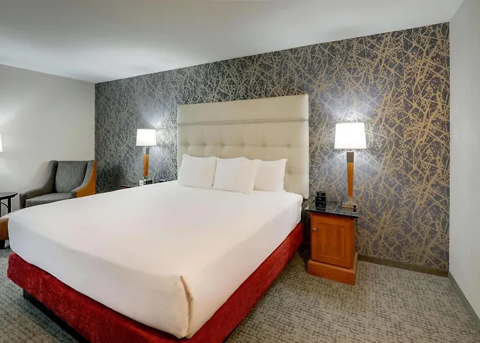Drury & Hotel Springfield